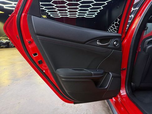 Used 2021 Honda Civic Type R image 15