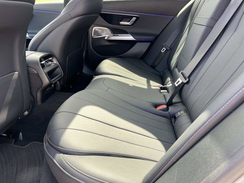 Certified 2025 Mercedes-Benz E 450 4MATIC Sedan image 16