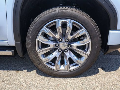 New 2026 GMC Sierra 1500 Denali AWD/4WD image 34
