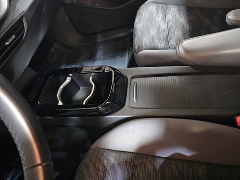 Used 2022 Volkswagen ID.4 Pro image 27