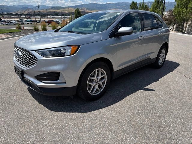 Used 2024 Ford Edge SEL AWD/4WD image 1