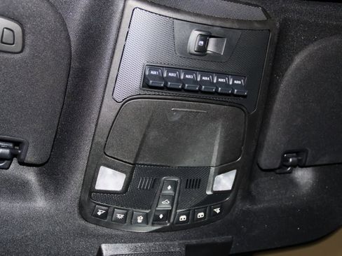 Used 2022 Ford F350 Platinum AWD/4WD image 55