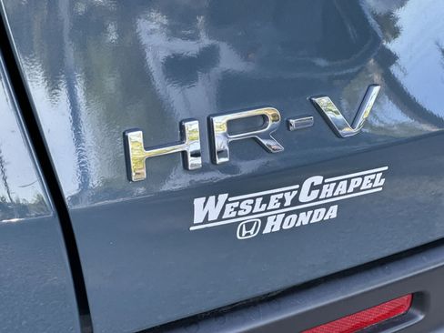 Used 2024 Honda HR-V Sport image 11