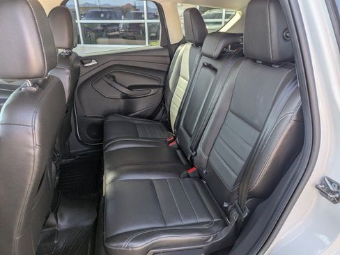 Used 2015 Ford Escape Titanium w/ Equipment Group 301A AWD/4WD image 28
