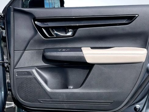 Used 2023 Honda CR-V EX-L image 29