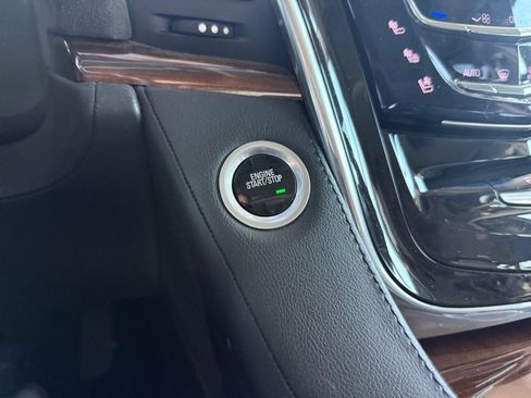 Used 2016 Cadillac Escalade Premium AWD/4WD image 25