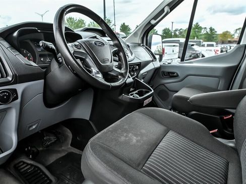 Used 2017 Ford Transit 150 XLT RWD image 15