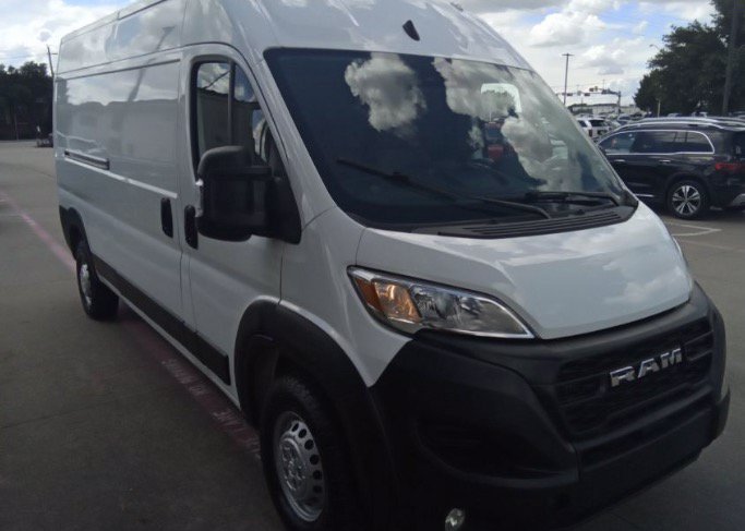 Used 2024 RAM ProMaster 2500 w/ Convenience Group FWD image 9