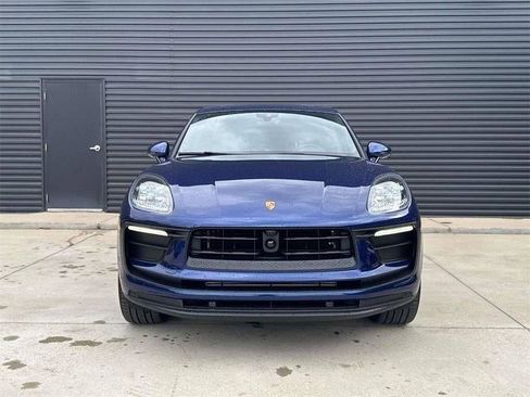 New 2025 Porsche Macan image 99