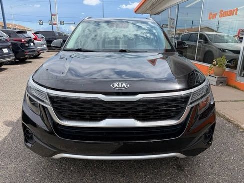 Used 2021 Kia Seltos EX AWD/4WD image 2
