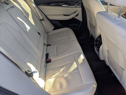 Used 2018 BMW X3 M40i image 18