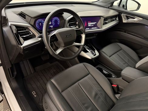 Certified 2023 Audi Q4 e-tron Premium Plus w/ Premium Plus RWD image 4