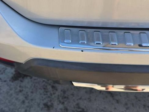 Used 2017 Nissan Rogue SV AWD/4WD image 12