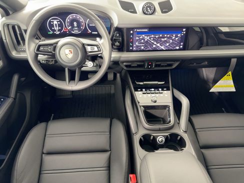 Used 2026 Porsche Cayenne E-Hybrid image 28