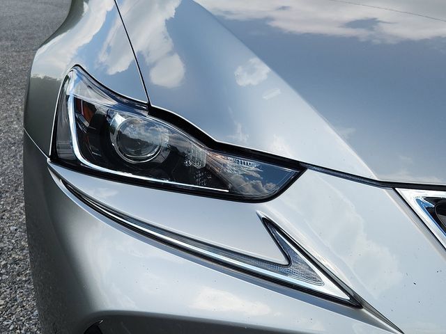 Used 2020 Lexus IS 300 AWD w/ Navigation Package image 9