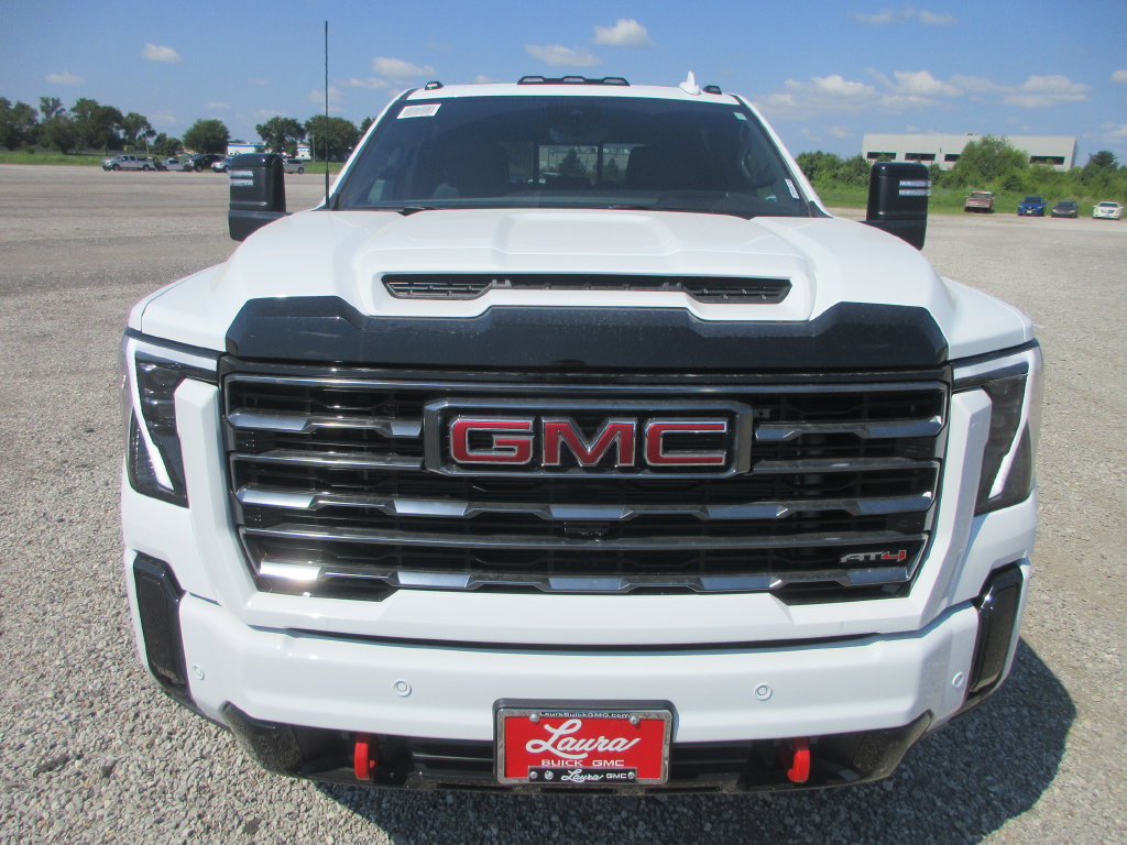 New 2026 GMC Sierra 2500 AT4 w/ AT4 Premium Plus Package AWD/4WD image 11