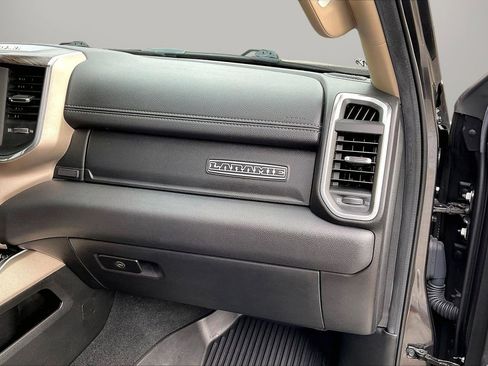 Used 2019 RAM 1500 Laramie image 20