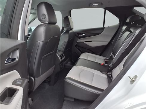 Used 2019 Chevrolet Equinox Premier image 27
