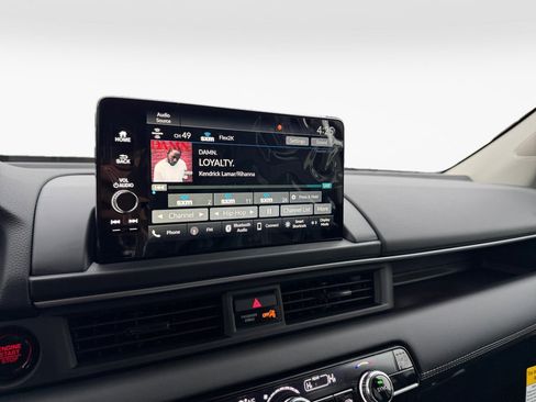 New 2025 Honda Pilot EX-L image 17