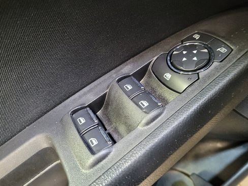 Used 2020 Ford Fusion SE FWD image 27