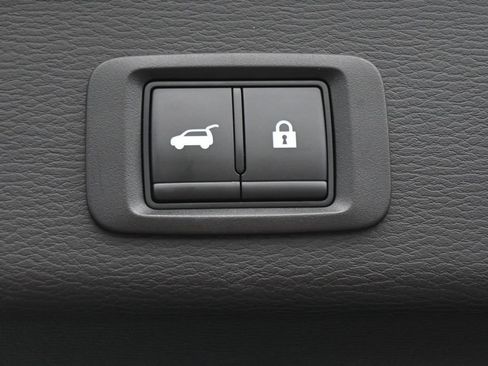 Used 2025 Mitsubishi Outlander SE AWD/4WD image 26