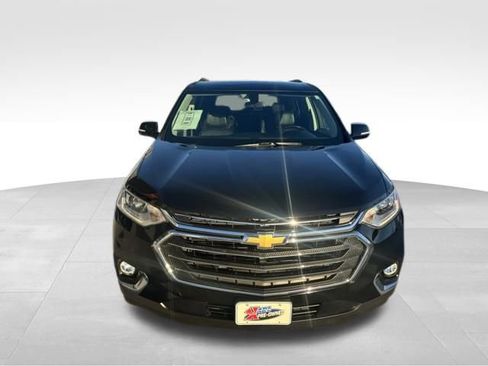 Used 2019 Chevrolet Traverse LT image 8