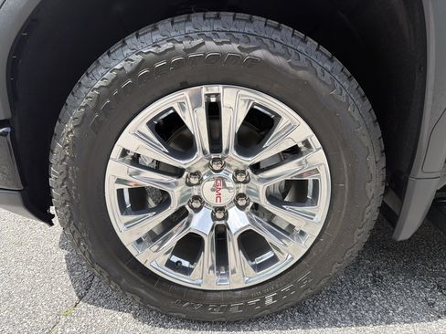 New 2026 GMC Sierra 1500 Denali w/ Technology Package AWD/4WD image 12