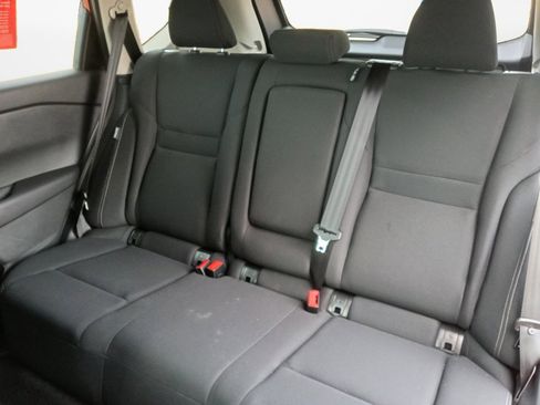 Used 2026 Nissan Rogue S FWD image 12