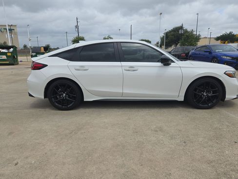 Used 2026 Honda Civic Sport image 2