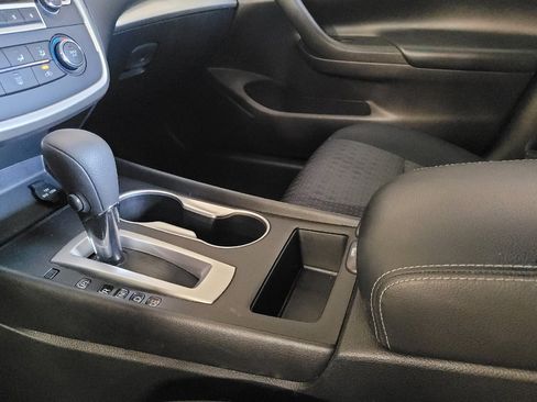 Used 2017 Nissan Altima 2.5 S w/ Power Driver Seat Package image 26