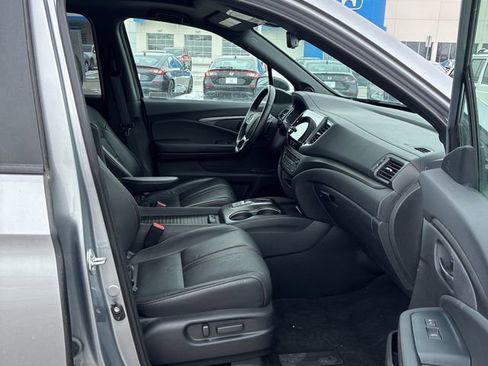 Used 2022 Honda Passport TrailSport image 7