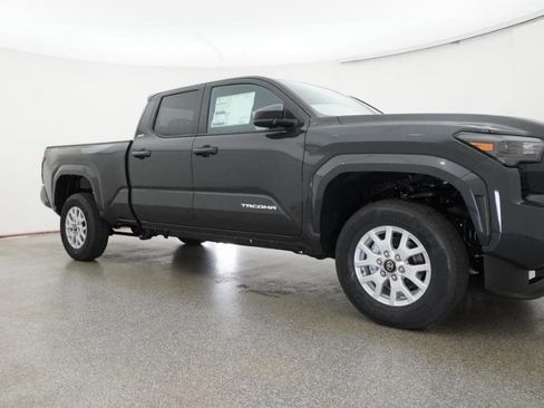 New 2026 Toyota Tacoma SR5 RWD image 5