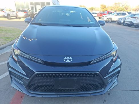 Used 2021 Toyota Corolla SE image 9