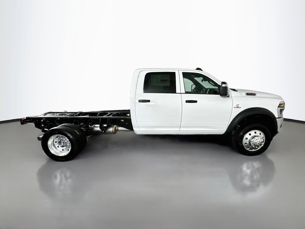 New 2027 RAM 4500 Tradesman w/ Chrome Appearance Group AWD/4WD image 8