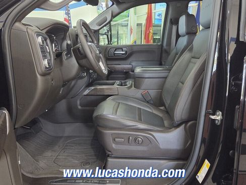 Used 2020 GMC Sierra 1500 Denali w/ Denali Ultimate Package AWD/4WD image 7