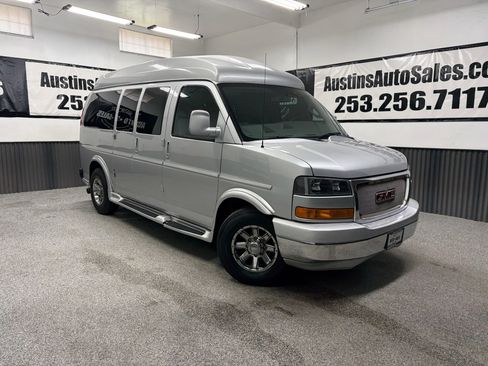 Used 2016 GMC Savana 2500 RWD image 1