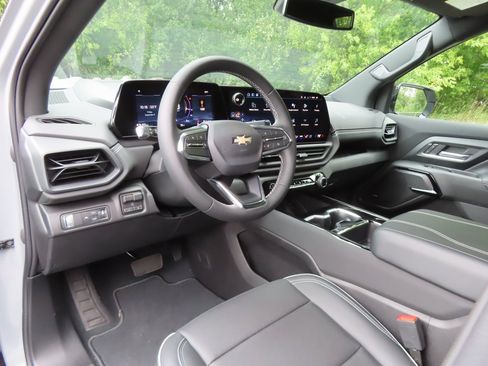 New 2026 Chevrolet Silverado EV LT w/ Plus Package image 24