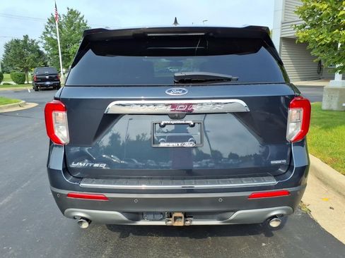 Used 2023 Ford Explorer Limited w/ Hybrid Equipment Group 310A AWD/4WD image 5