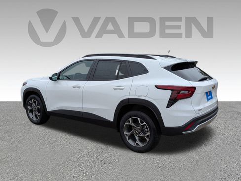 New 2026 Chevrolet Trax LT image 26