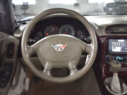 Used 2003 Chevrolet Corvette Convertible w/ Preferred Equipment Group1 image 14