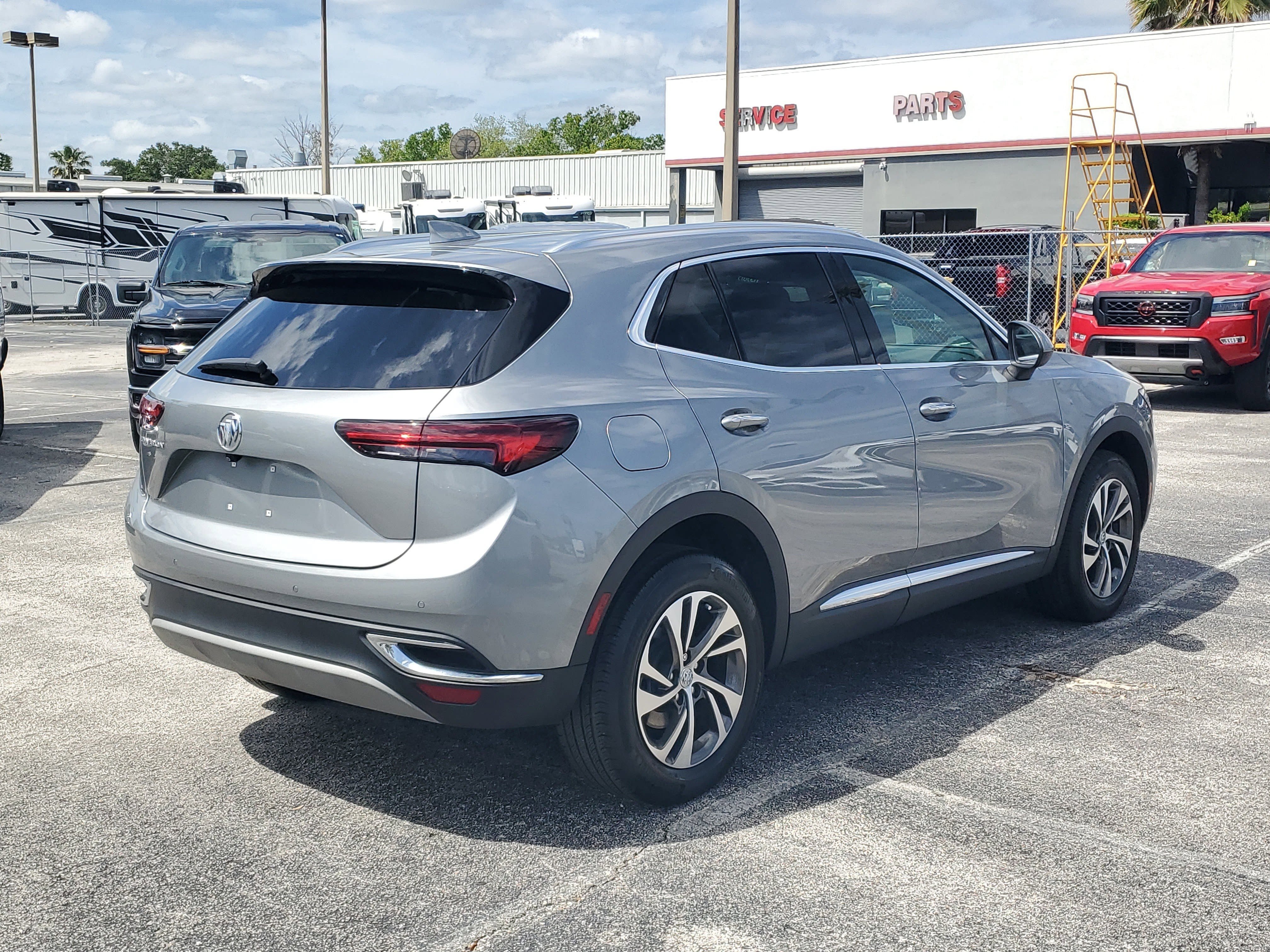 Used 2023 Buick Envision Essence FWD image 4