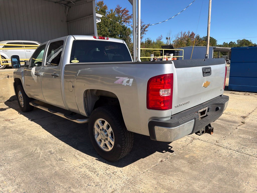 Used 2013 Chevrolet Silverado 2500 LT w/ Interior Plus Package AWD/4WD image 5