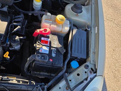 Used 2000 Daewoo Nubira SE image 45