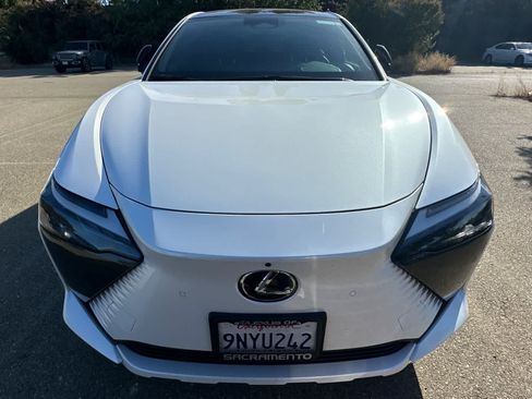 Certified 2024 Lexus RZ 300e Premium w/ Accessory Package (Z1) FWD image 6