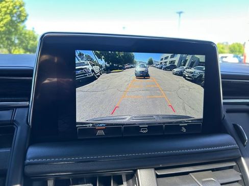 Used 2023 GMC Yukon SLT w/ Max Trailering Package AWD/4WD image 22