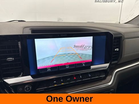 Used 2022 Chevrolet Silverado 1500 RST w/ Convenience Package II image 3