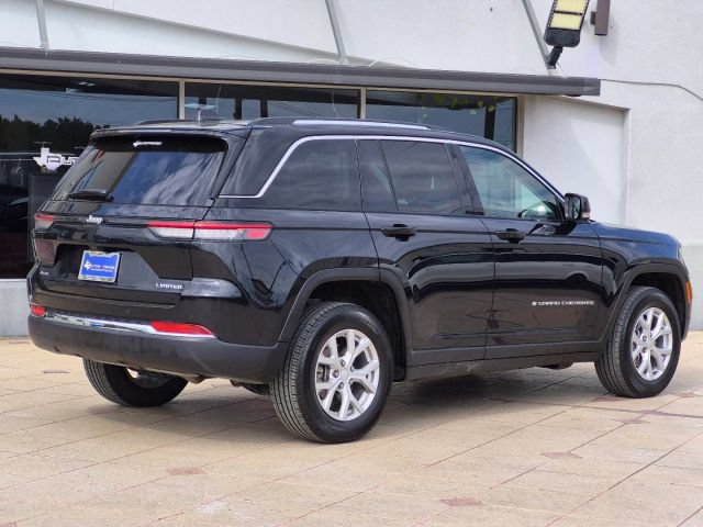 Used 2023 Jeep Grand Cherokee Limited AWD/4WD image 6
