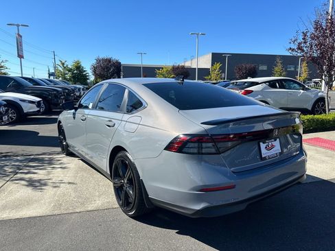 Used 2023 Honda Accord Sport image 3