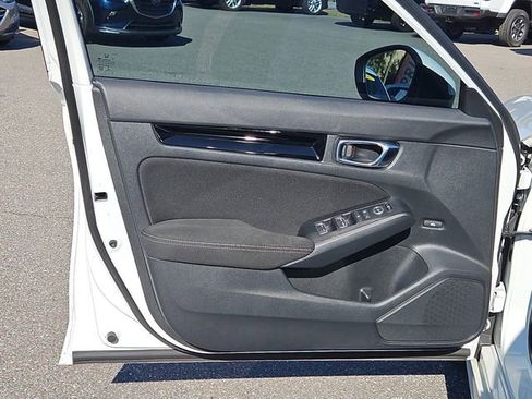 Used 2022 Honda Civic EX image 15