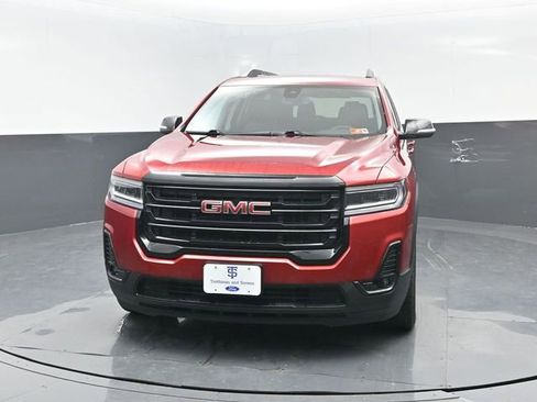 Used 2023 GMC Acadia SLT w/ Elevation Edition image 17